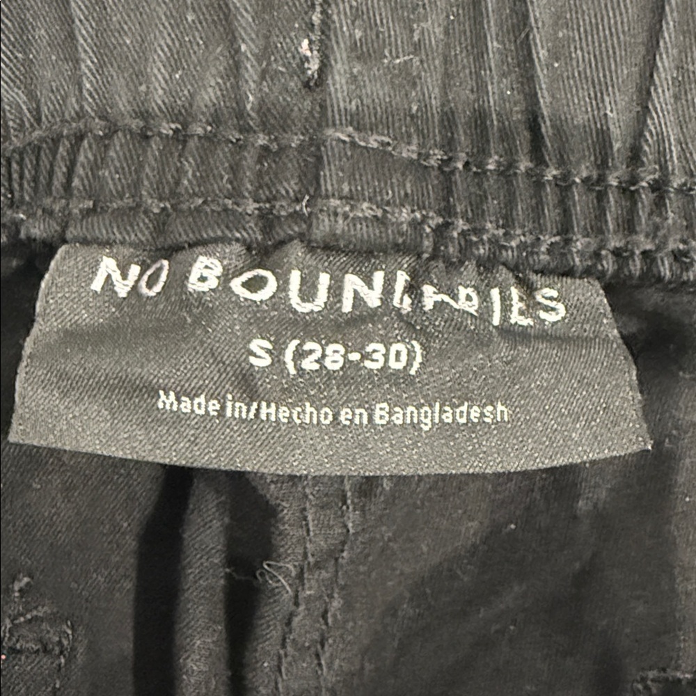 No Boundaries Men's Black Joggers - Picture 5 of 8